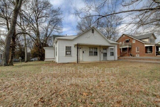 Building Photo - 548 Greenwood Ave