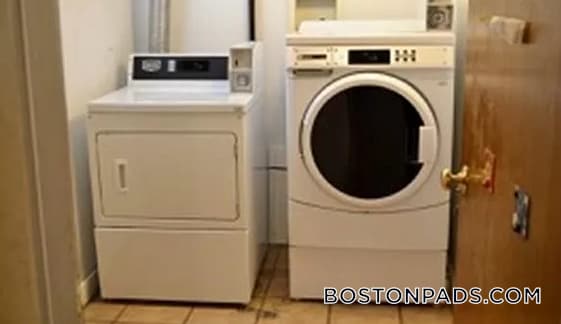 Building Photo - 89-91 Hancock St.