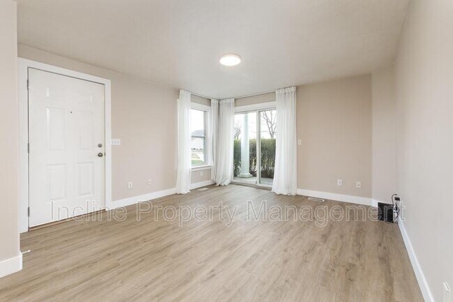 Building Photo - 2485 W 450 S