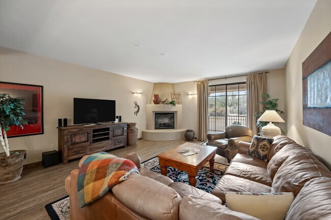 Foto del edificio - 36601 Mule Train Rd