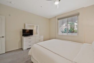 Building Photo - 10635 Calle Mar De Mariposa