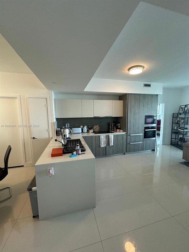 Foto del edificio - 2900 NE 7th Ave