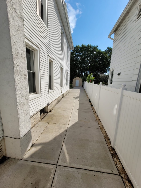 Foto del edificio - 211-213 Montgomery Ave