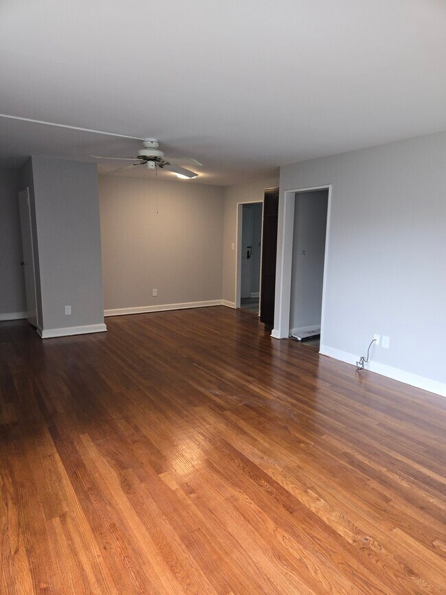 Foto del edificio - 84 Oakview Cir