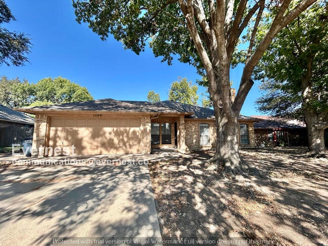 Building Photo - 1408 Sunny Glen St