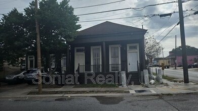 Building Photo - 1501 Clouet St