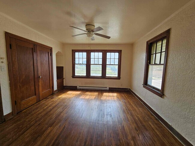 Foto del edificio - 511 West Elizabeth Street