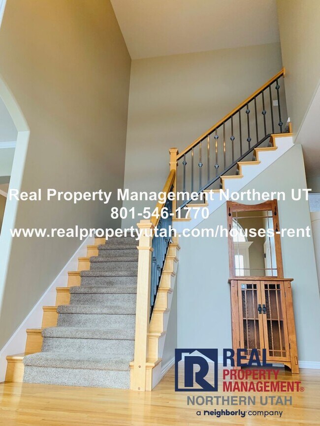 Foto del edificio - 6 bed 3.5 bath Home in North Ogden Coming Available in August