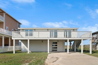 Building Photo - 13014 John Reynolds Rd