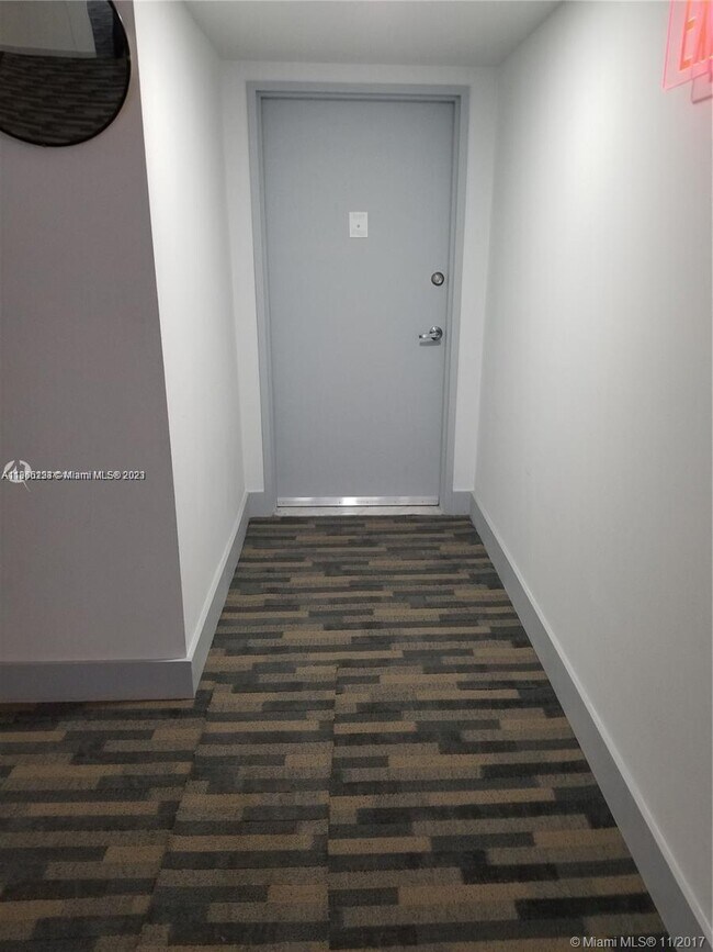 Foto del edificio - 1228 West Ave