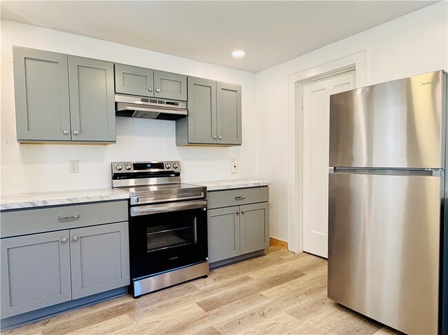 Building Photo - 34 Terrace Park