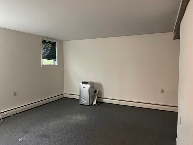 Living room - 383 Partridge St