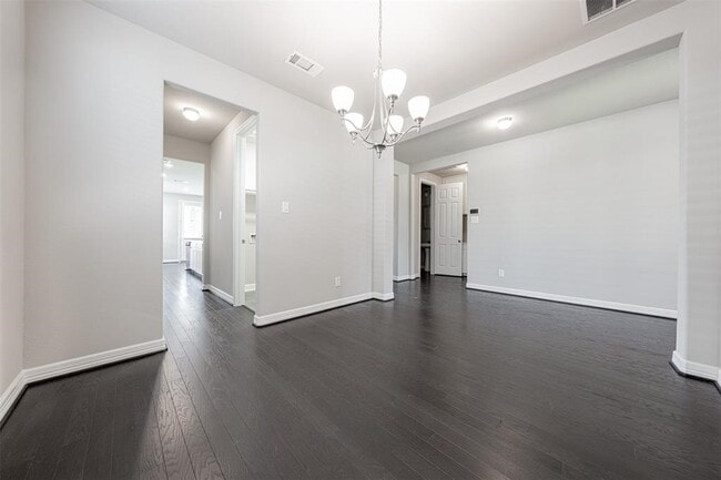 Building Photo - 157 Sunray Creek Dr