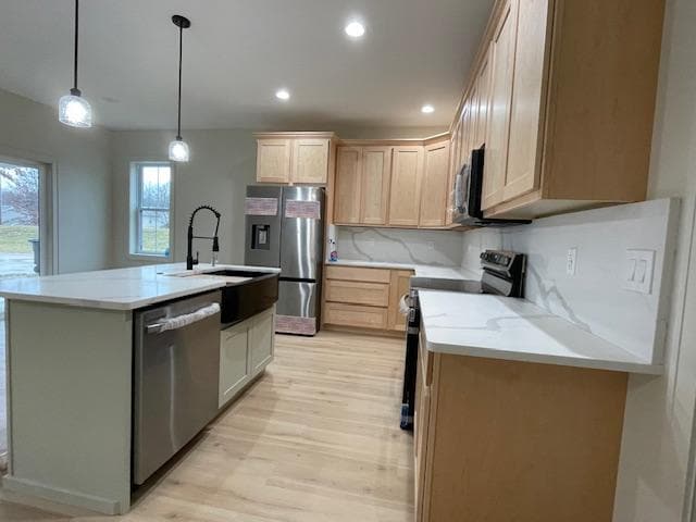 Building Photo - 6711 New Town Ave