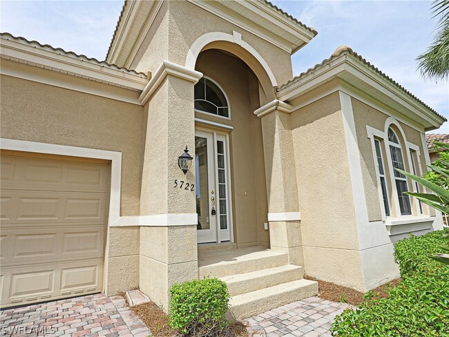 Foto del edificio - 5722 Calmar Breeze Ln