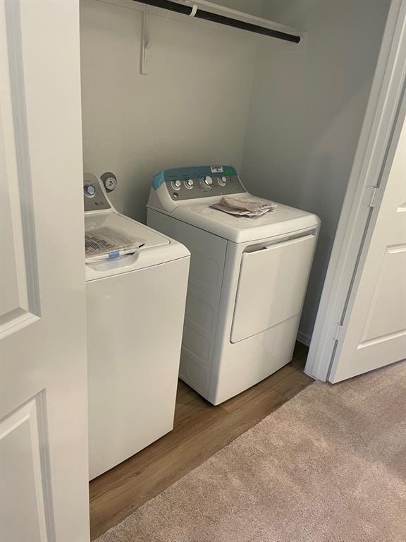 Building Photo - 340 The Bad Wy