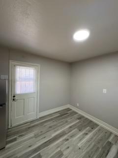 Foto del edificio - 2-4062 Adams St