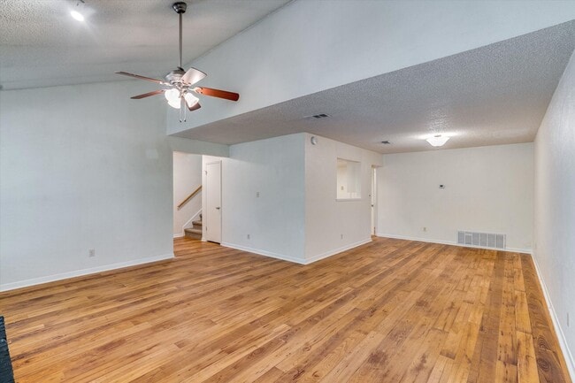 Building Photo - 3201 Twinberry Cove
