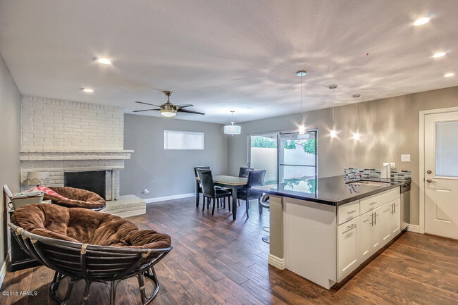 Building Photo - Heart of Tempe, remodeled 4 bedroom home.