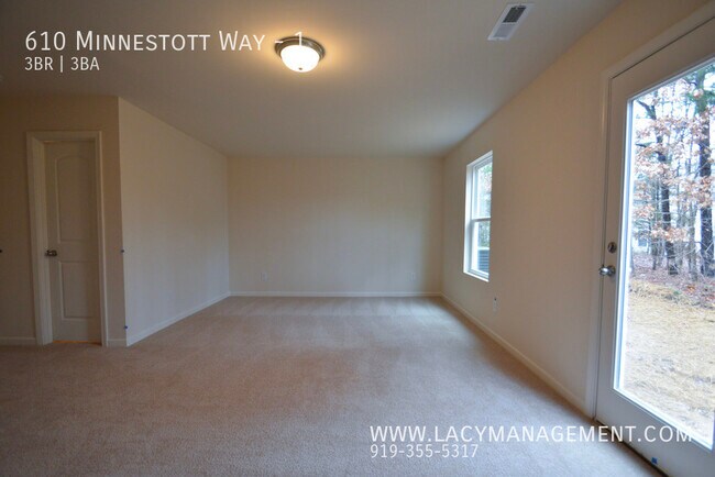 Photo - 610 Minnestott Way Townhome
