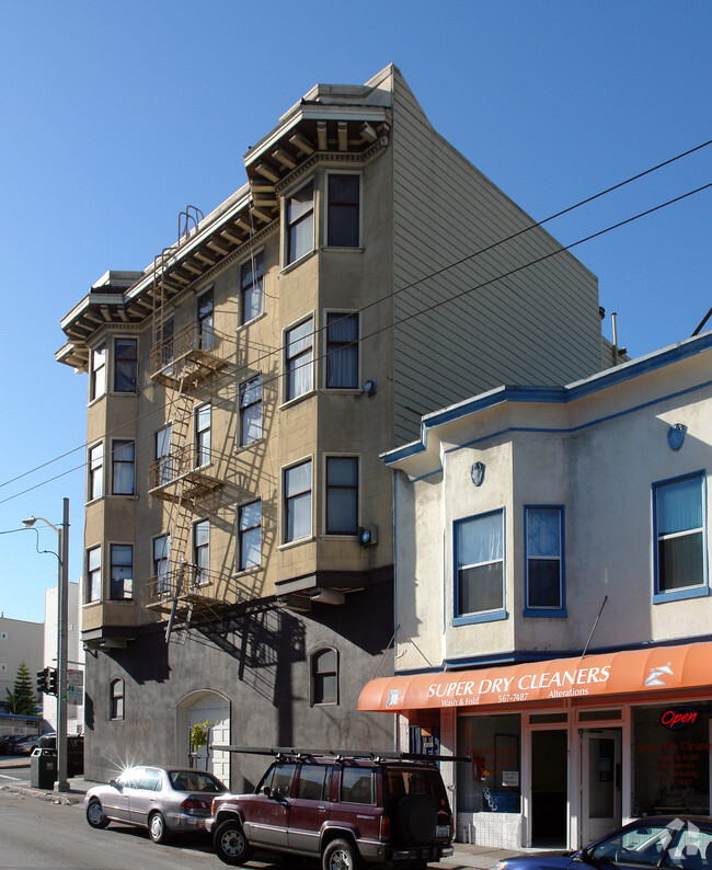 Building Photo - Acacia Apartment