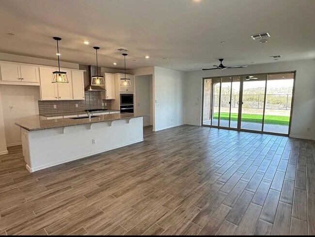 Foto del edificio - BRAND NEW HOME IN NORTHPOINTE AT VISTANCIA