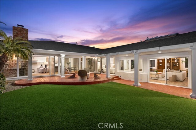 Building Photo - 1007 White Sails Way