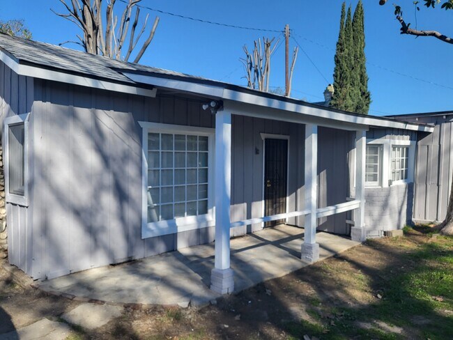 Building Photo - 11525 Aeolian St