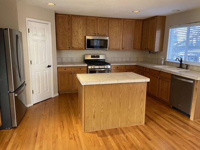 Foto del edificio - 13648 Parkview Pl