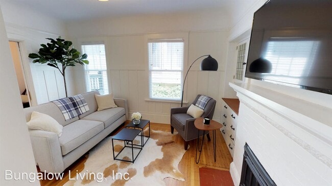 Building Photo - 6108 Hillegass Ave