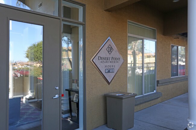 Desert Point Apartments Phoenix, AZ