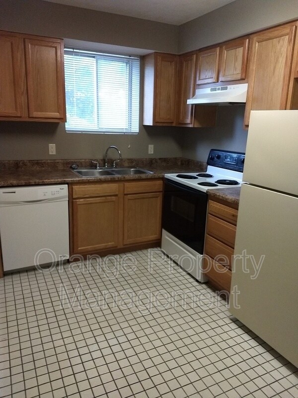 Building Photo - 4674 Harrison St