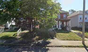 Building Photo - 384-386-386 N Garfield Ave