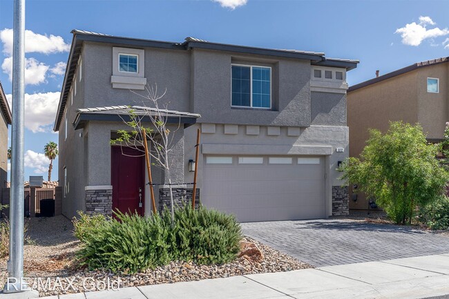 Building Photo - 5 br, 2.5 bath House - 372 Breve Court