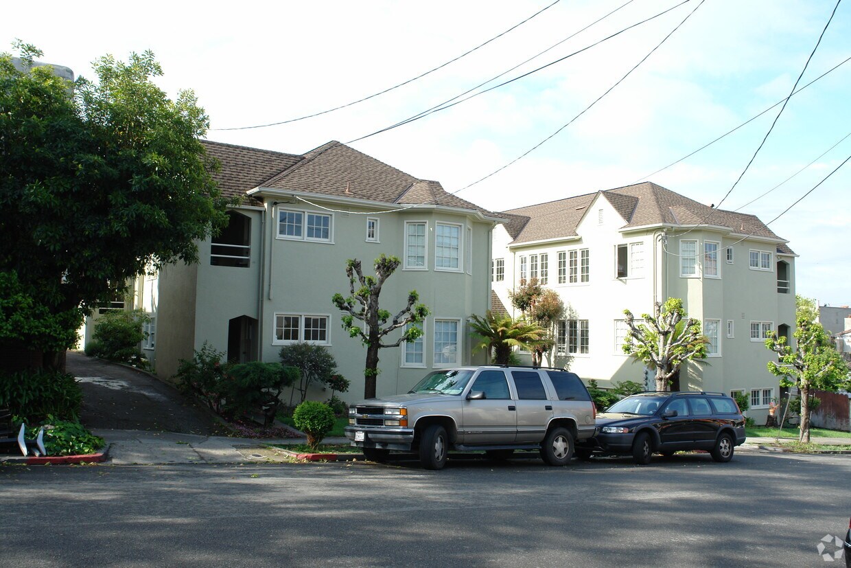 Foto del edificio - 2534-2538 Virginia St