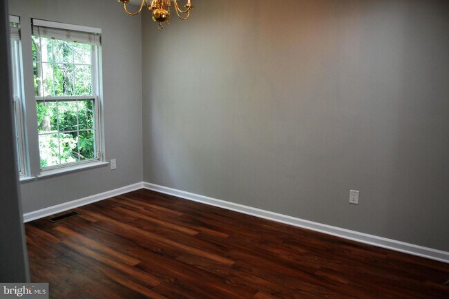 Foto del edificio - 5601 Kallan Ct
