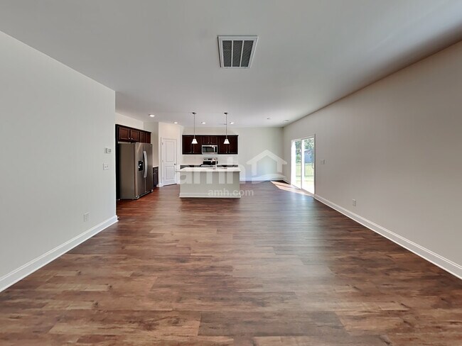Building Photo - 550 Rivermist Dr
