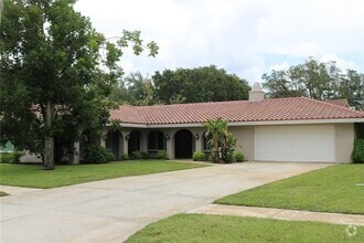 Building Photo - 1113 Lancer Ln