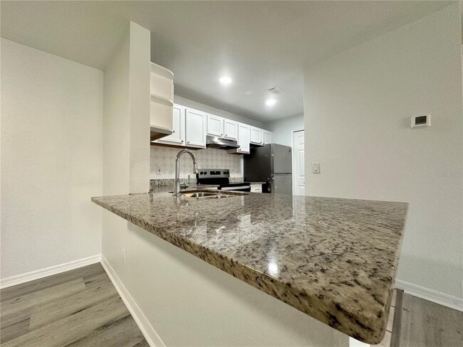 Building Photo - 7511 Seurat St