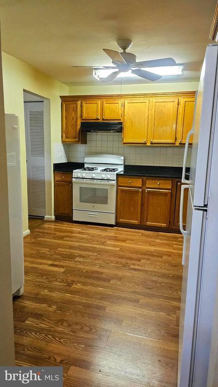 Building Photo - 4408 Island Pl