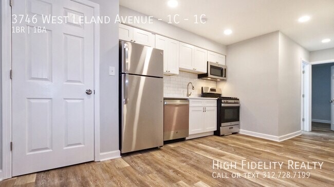Foto del edificio - 3746 W Leland Ave