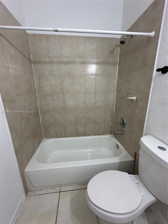 Building Photo - 28442 SW 141st Pl