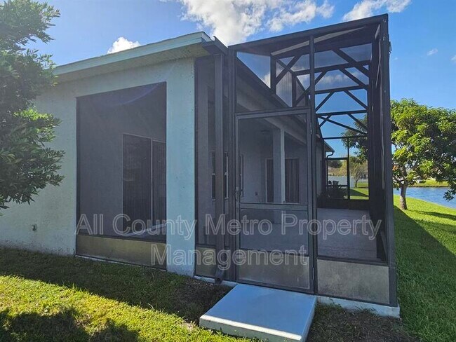 Photo - 3807 Wood Thrush Dr House