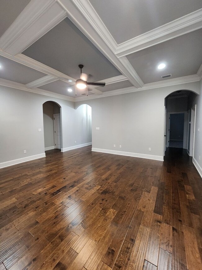 Building Photo - $500 Move-in Discount! Southern Comfort Living: Your Dream Rental Home in Valdosta, Georgia