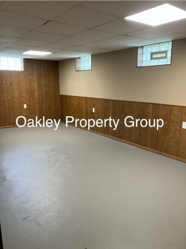 Building Photo - 1304 Wrenn Ct