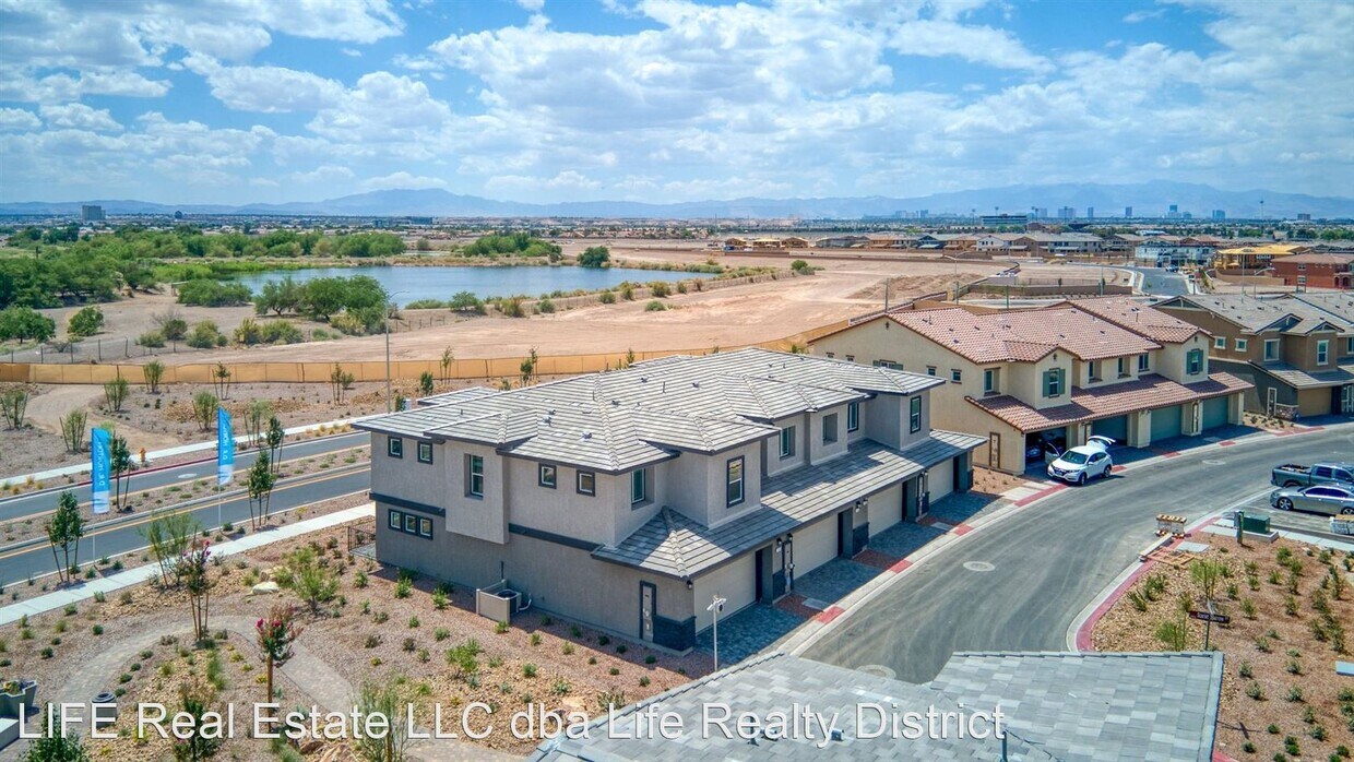 Primary Photo - 3 br, 2.5 bath House - 1101 Meadow Sparrow...