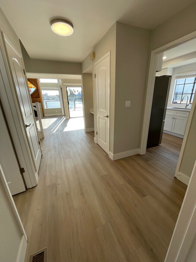 Building Photo - 1436 Marlin Pl