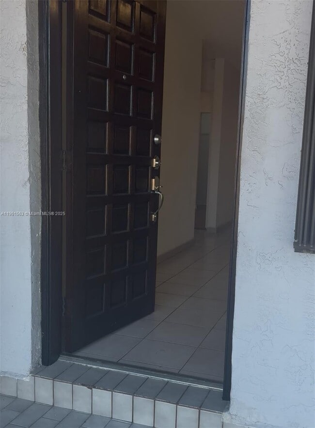 Building Photo - 6562 W 22nd Ct