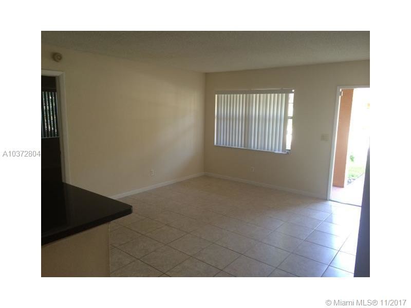 Foto principal - 781 NW 104th Ave