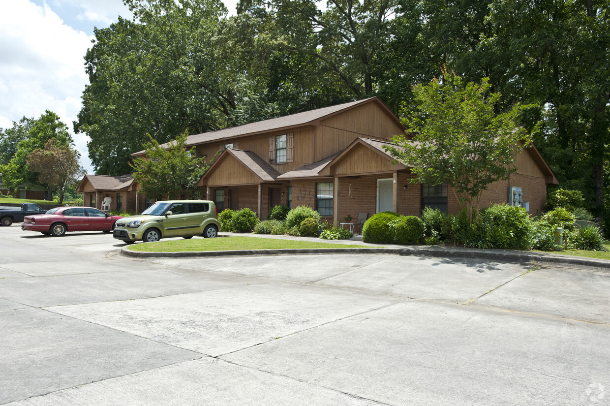 239 Highway 9 N, Dawsonville, GA 30534 Apartments - Dawsonville, GA